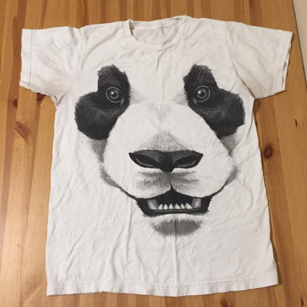 Men's Panda T-Shirt Sz. S VGUC